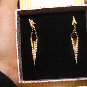 golden spike earrings